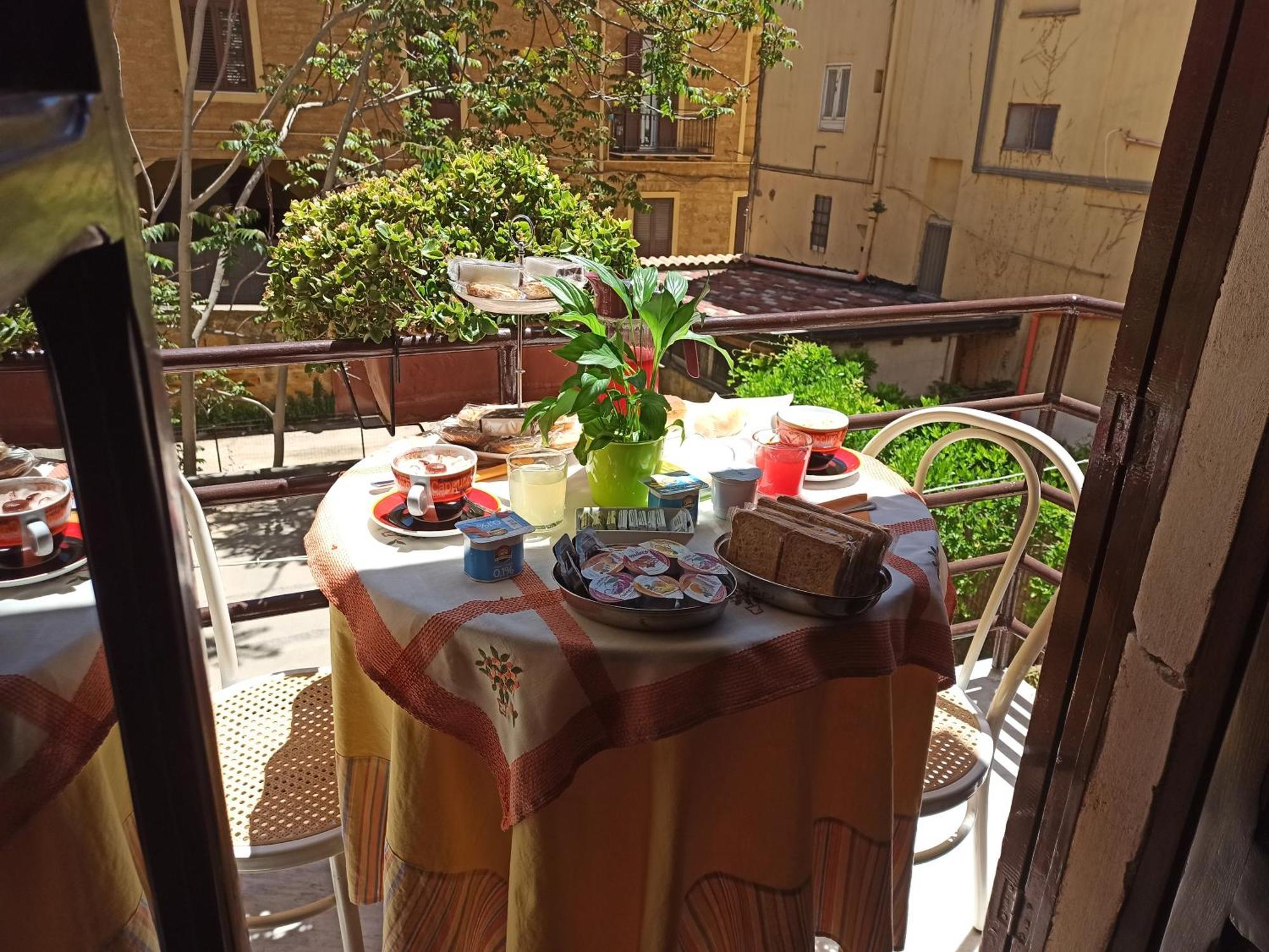 B&B Le 4 Stagioni Sul Viale, Belvedere Di Агрідженто Екстер'єр фото