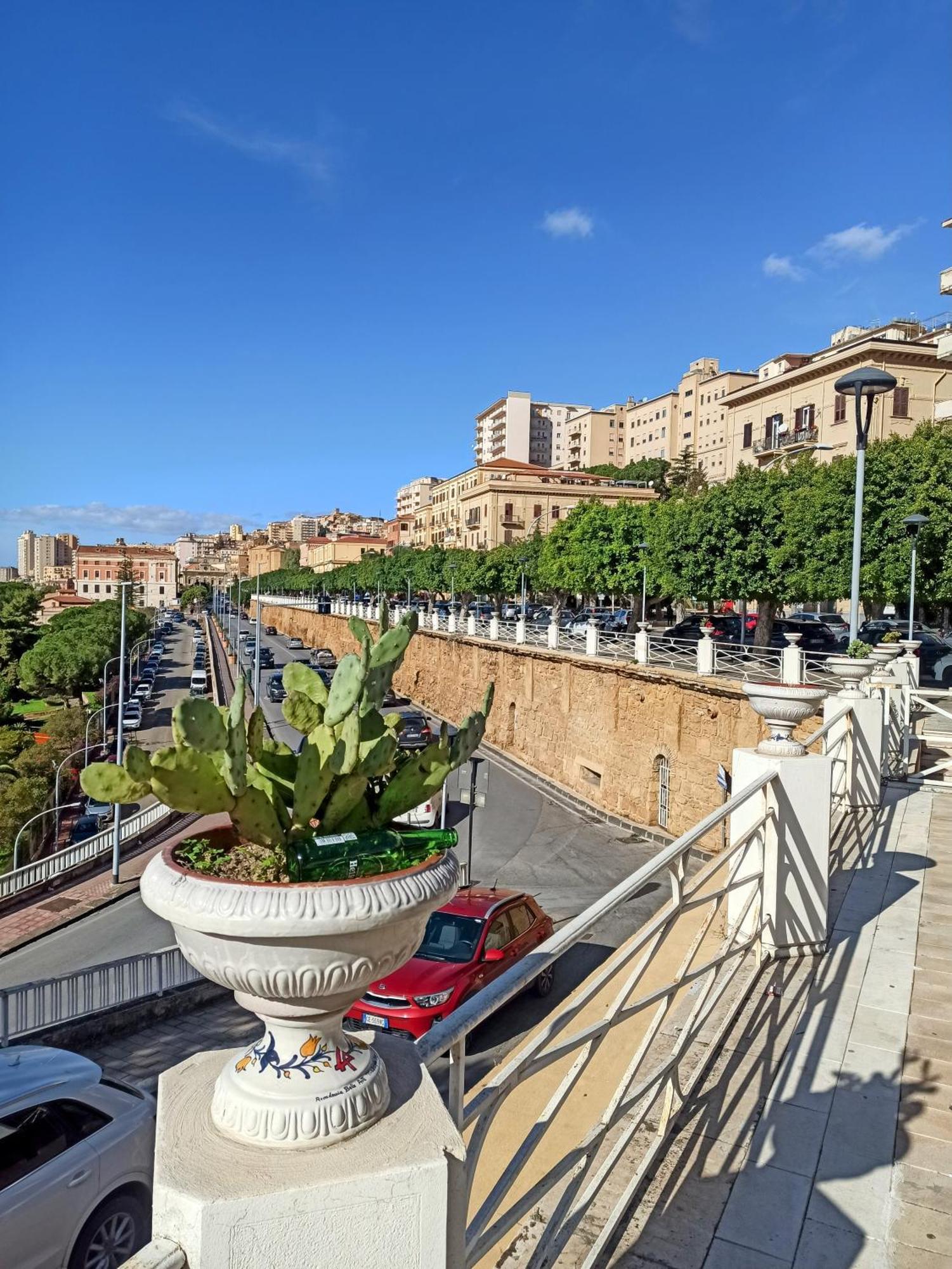 B&B Le 4 Stagioni Sul Viale, Belvedere Di Агрідженто Екстер'єр фото